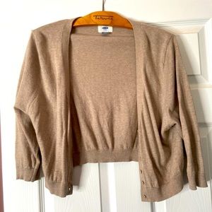 Old Navy. Crop sweater.